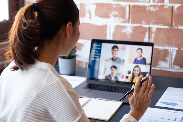 A private virtual consultation with Aureaux